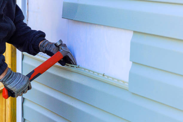 Reliable Siding Repair contractor in West Alexandria, OH by Creative Siding